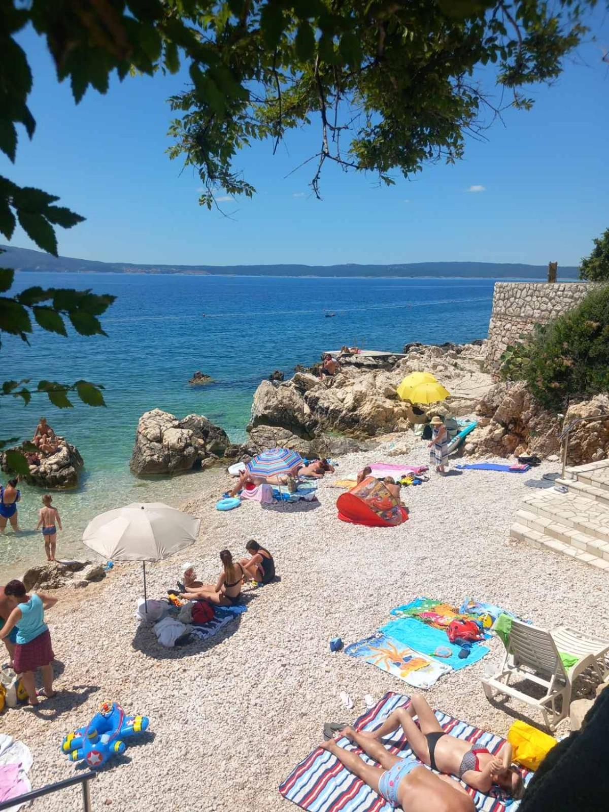 Apartments Maricic 200 Meters From The Beach Novi Vinodolski Exterior foto